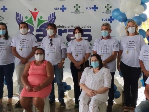 Prefeitura de Barras dá início à vacinação contra Covid-19