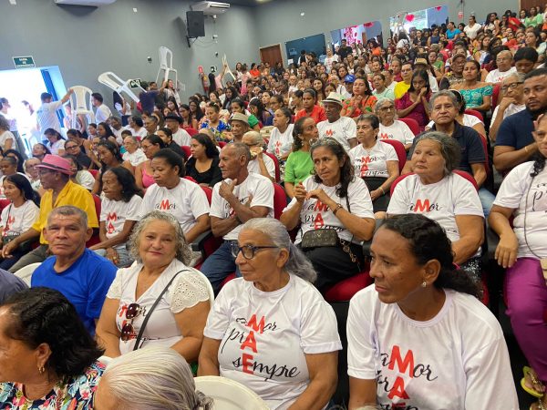 Prefeitura de Barras organiza linda festa em comemoração ao Dia das Mães