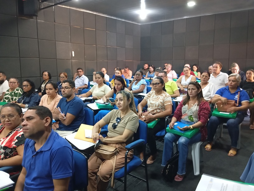 Semana produtiva na Educação de Barras: dois treinamentos para atender melhor o público